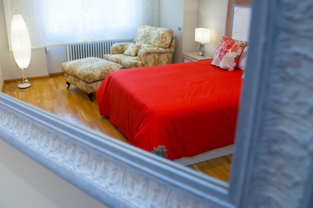 Apartamento 8 - 10 Pax Soria - Centro Exteriér fotografie